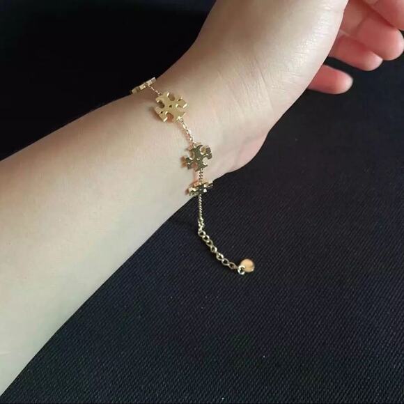 NWT Tory Burch Gold Logo Adjustable Bracelet - Picture 5 of 7